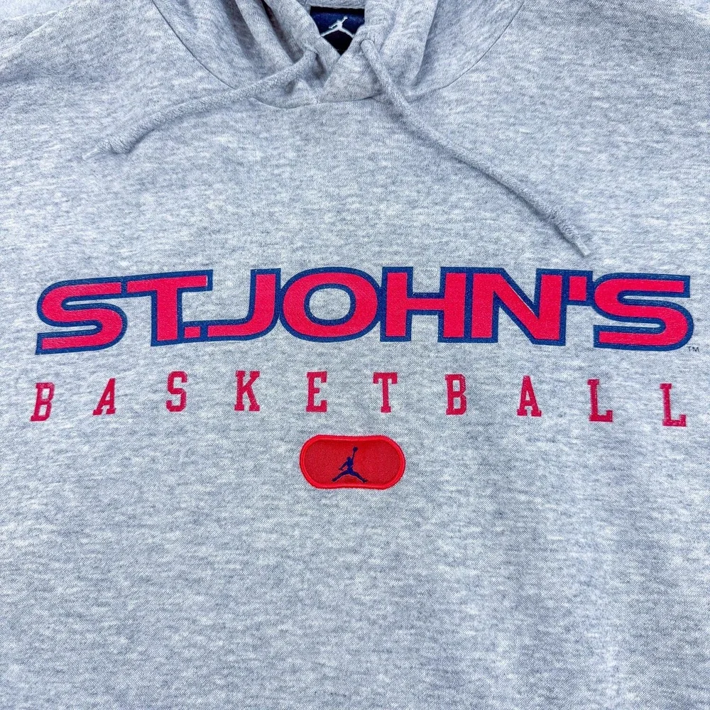 St Johns Red Storm Sweatshirt Mens Large Gray NCAA Basketball Jordan Hoodie Gym